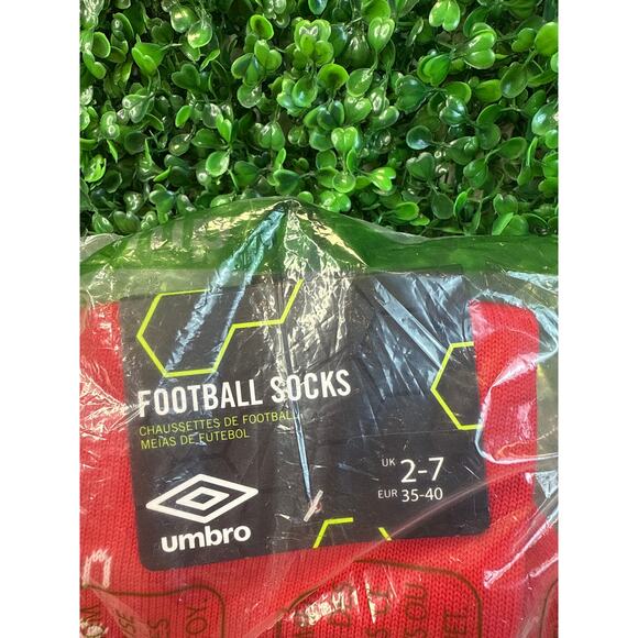 New Bundle  3 Red  Umbro Soccer Socks  Umbro Football Youth Club Socks - Picture 2 of 6